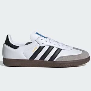 Adida Samba size 7W/5.5Y